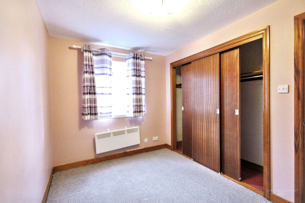 Additional image 10 of 2 bed flat for saleKirkpatrick Court, Dumfries DG2