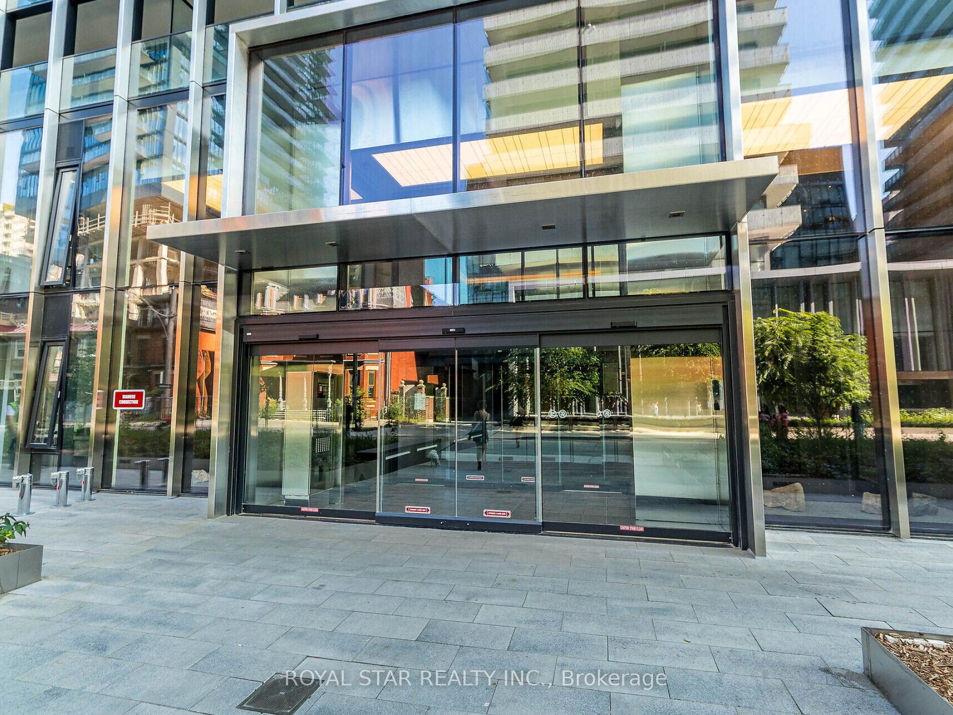 Additional image 3 of 2706-55 Charles Street E, Toronto, ON, M4Y 0J1