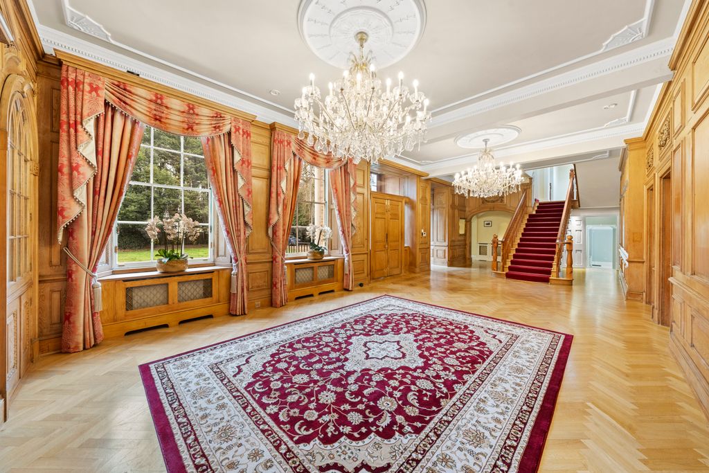 Additional image 5 of 9 bed property for saleHadley, Hadley, Barnet EN5