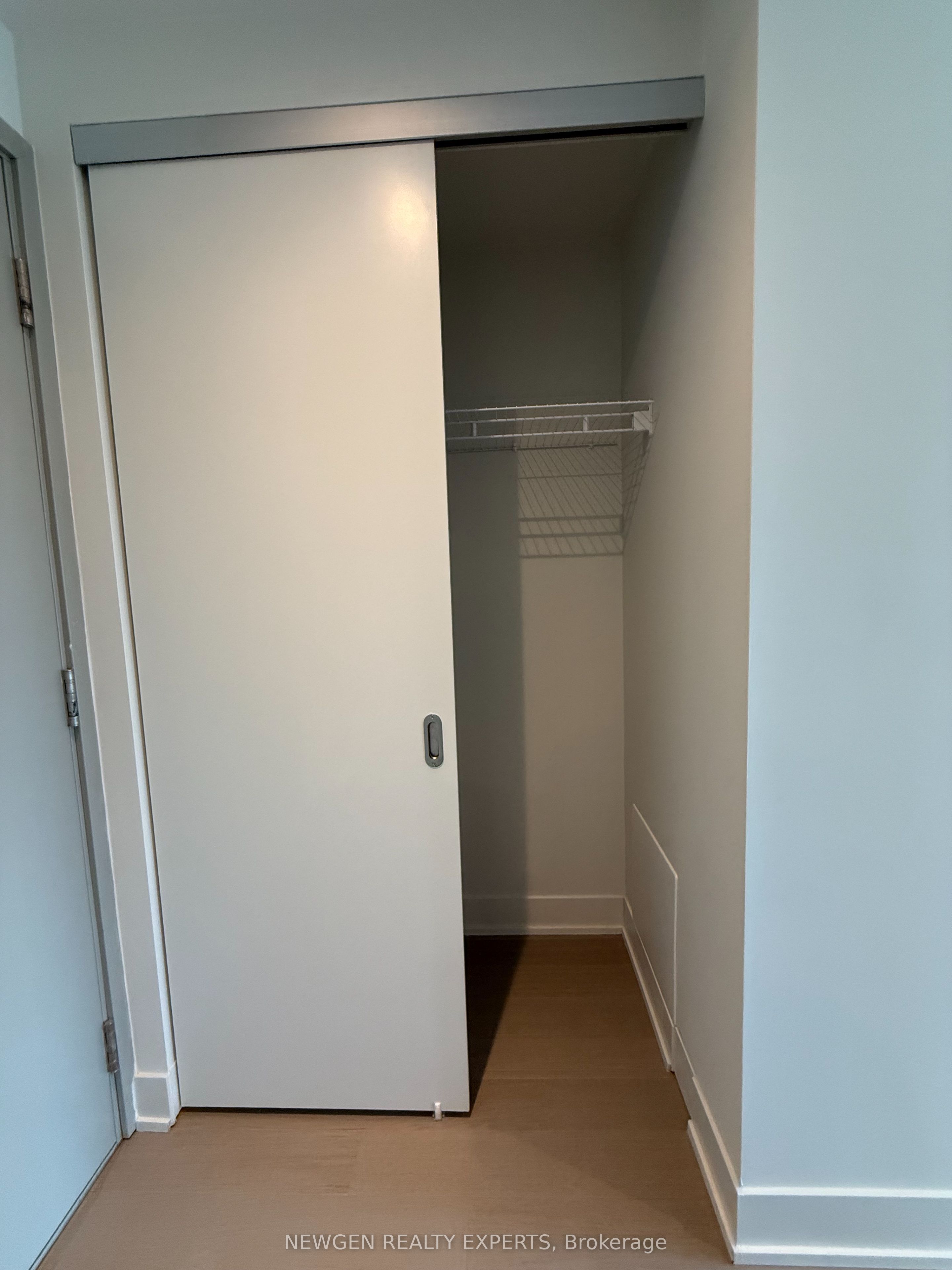 Additional image 3 of 301-322 Dupont Street, Toronto, ON, M5R 0E3