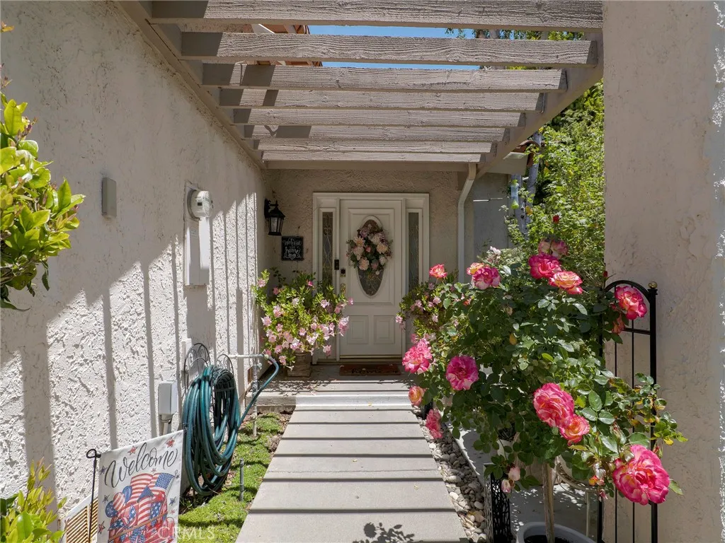 Additional image 2 of 796 N Valley Dr, Westlake Village, CA 91362