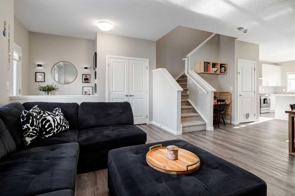 Additional image 6 of 577 Masters Road SE, Calgary, AB, T3M 2W3