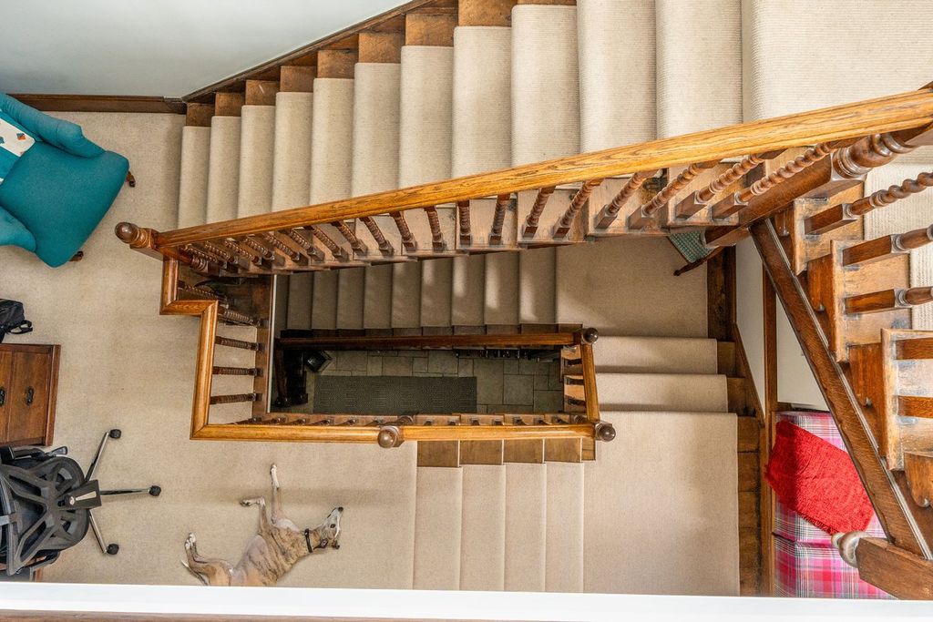 Additional image 12 of 3 bed flat for saleThrupp Lane, Thrupp, Stroud GL5