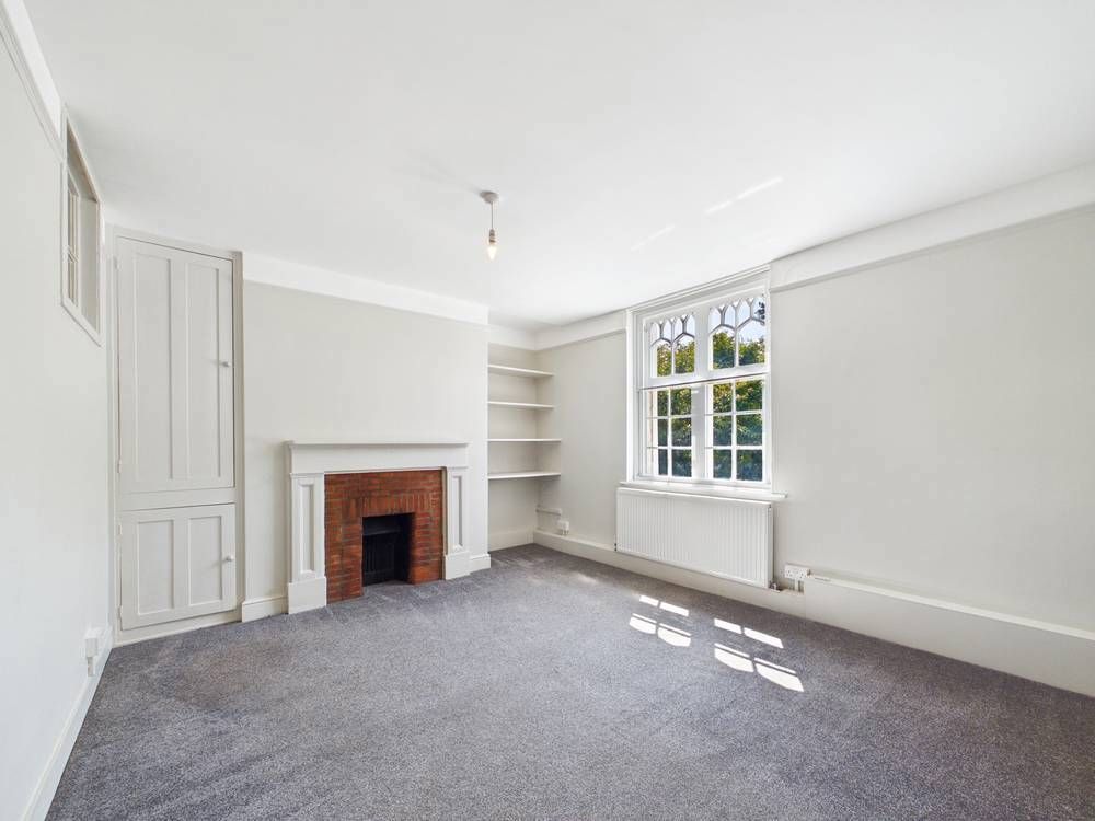Additional image 9 of 2 bed flat to rentMain Road, Woolverstone, Ipswich, Suffolk IP9