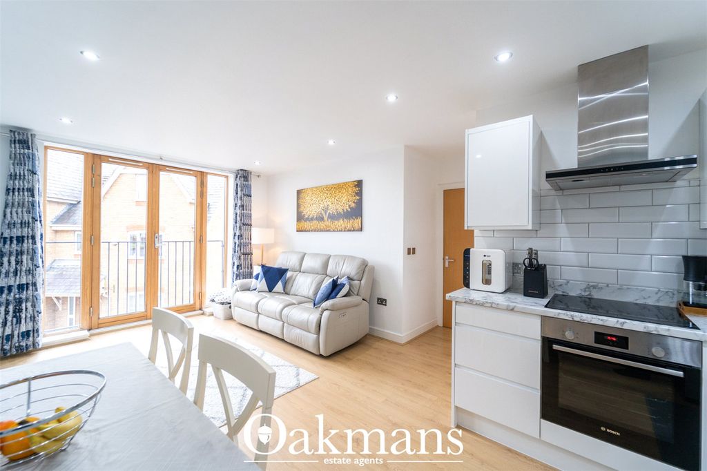 Additional image 2 of 2 bed flat for saleCornwood Lane, Shirley, Solihull, West Midlands B90