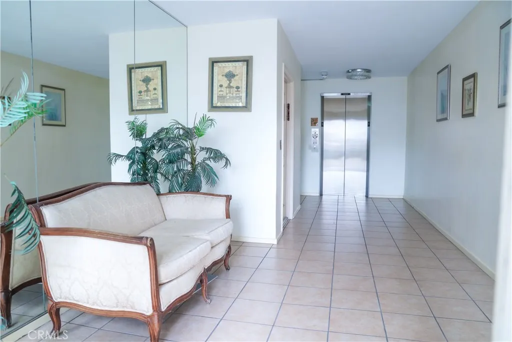 Additional image 22 of 1045 S Bedford St Unit 3, Los Angeles, CA 90035