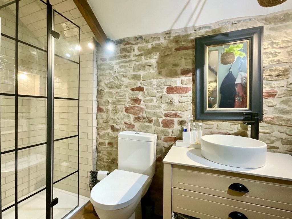 Additional image 15 of 4 bed detached house for salePorthycarne Street, Usk NP15