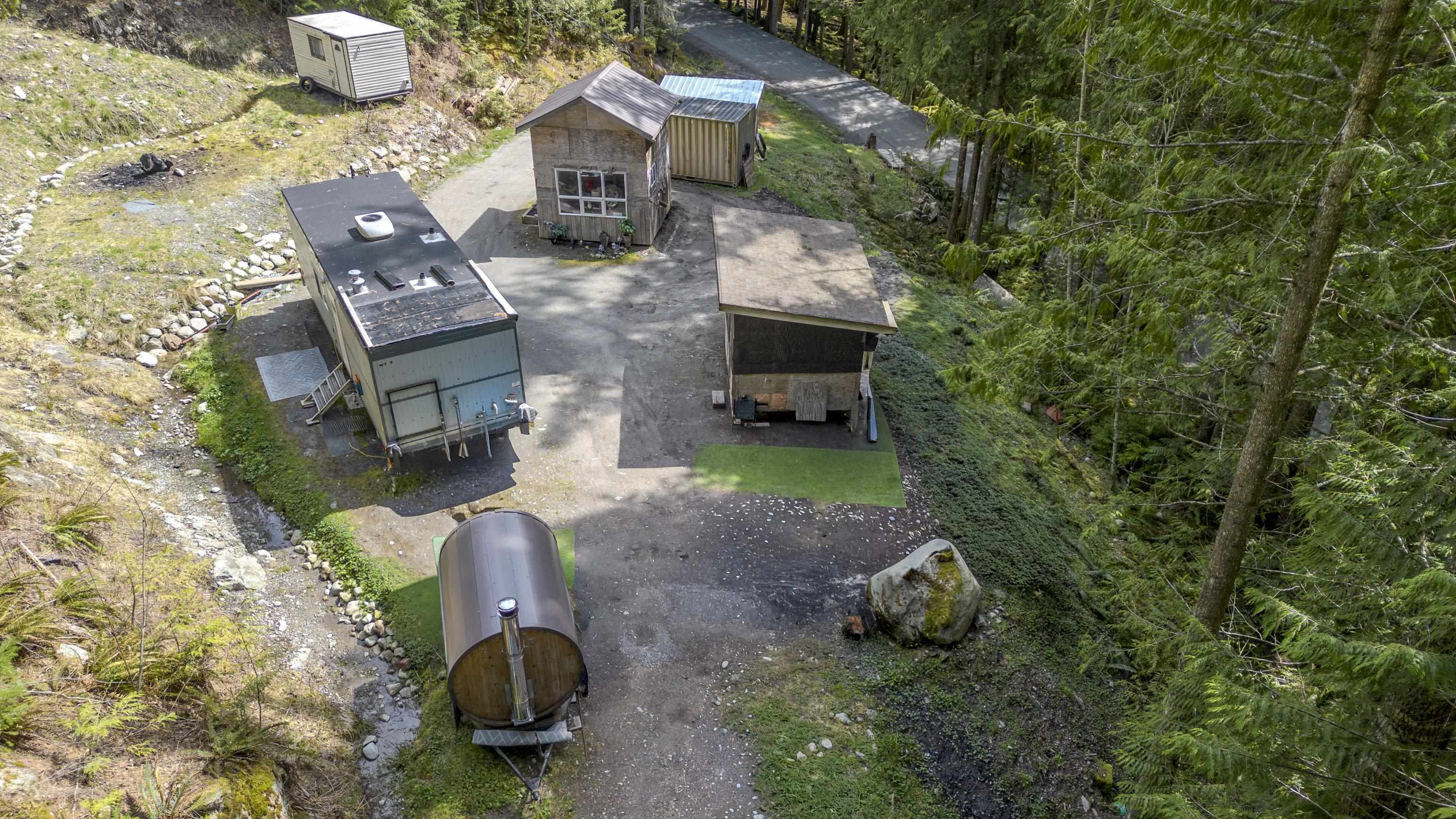 Additional image 3 of 6061 Garibaldi Park Road, Squamish, BC, V0N 1T0