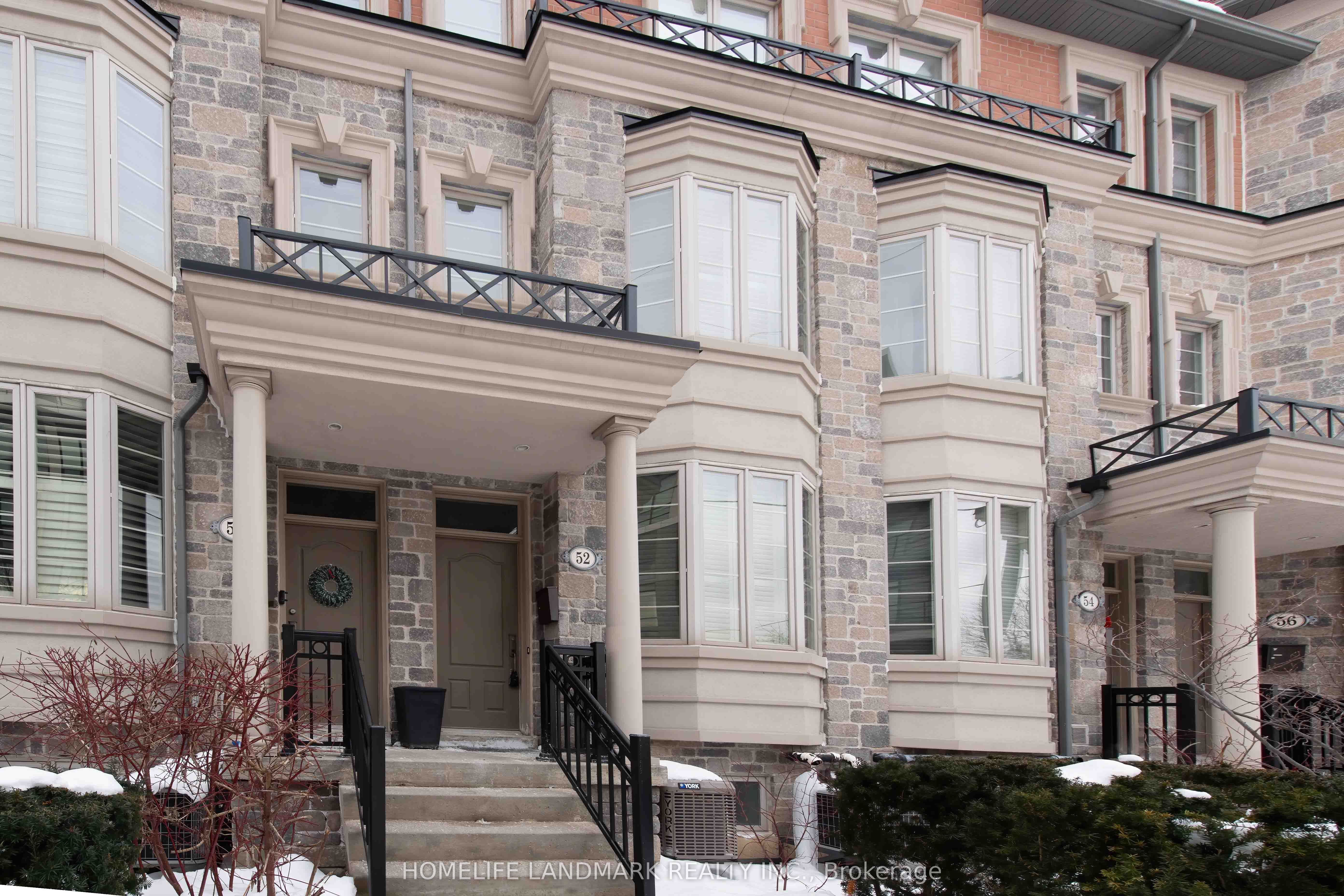 52 Clairtrell Road, Toronto, ON, M2N 5J6