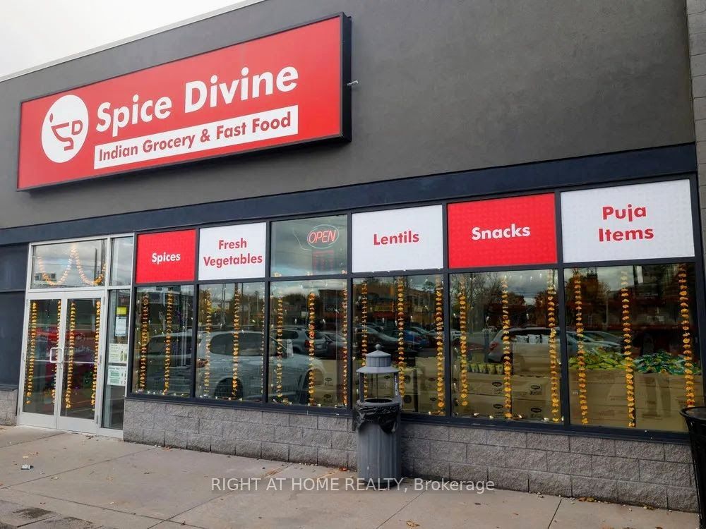 Unit G-1541 Merivale Road, Ottawa, ON, K2G 5W1