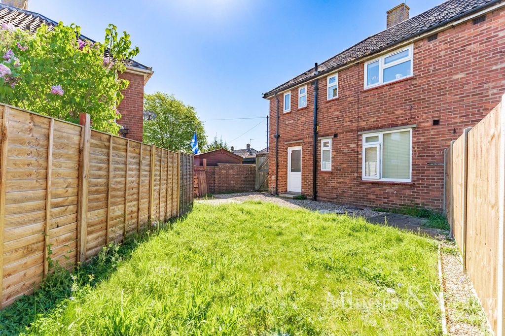 Additional image 8 of 5 bed semi-detached house to rentDarrell Place, Norwich NR5