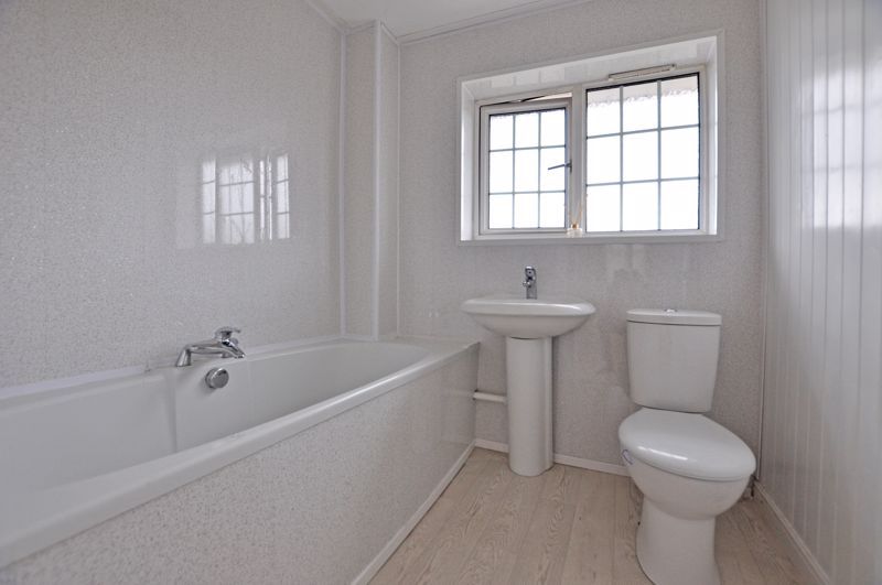 Additional image 14 of 3 bed semi-detached house to rentSemi-Detached House, Pilton Vale, Newport NP20