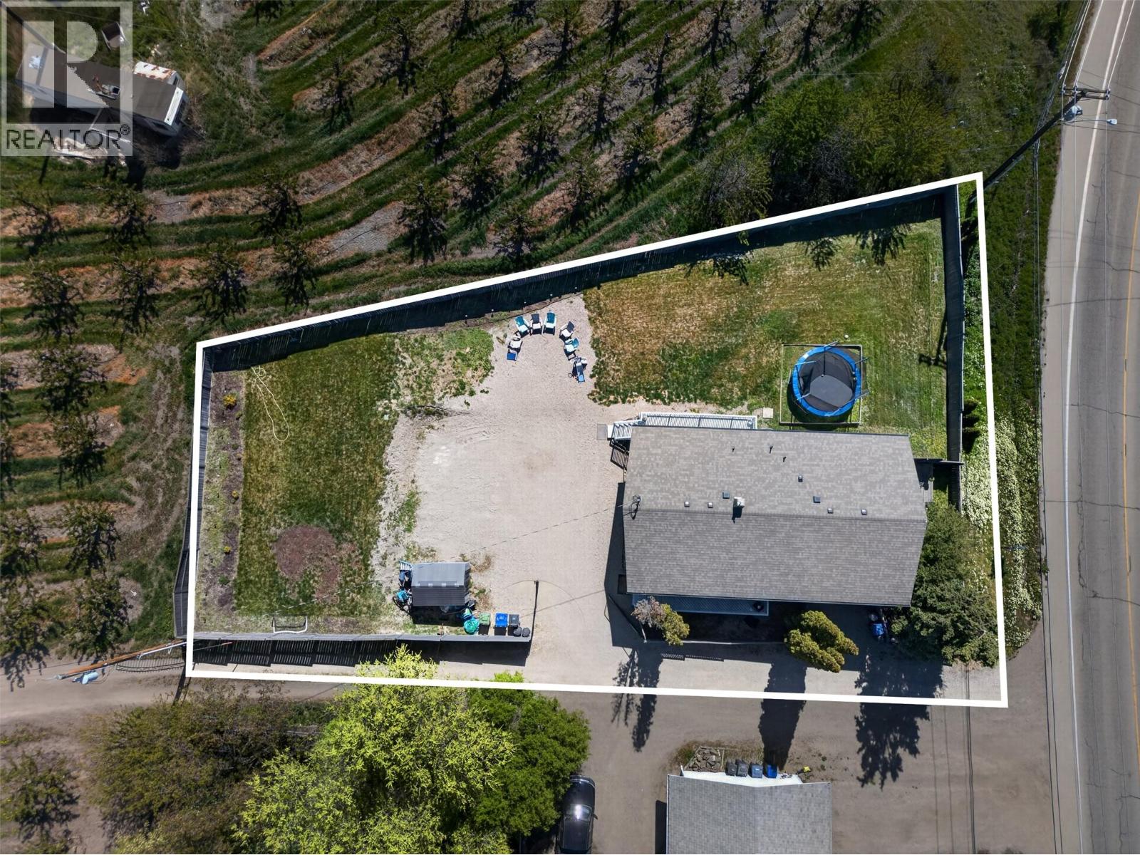 Additional image 2 of 2490 Sexsmith Road, Kelowna, BC, V1V2E9