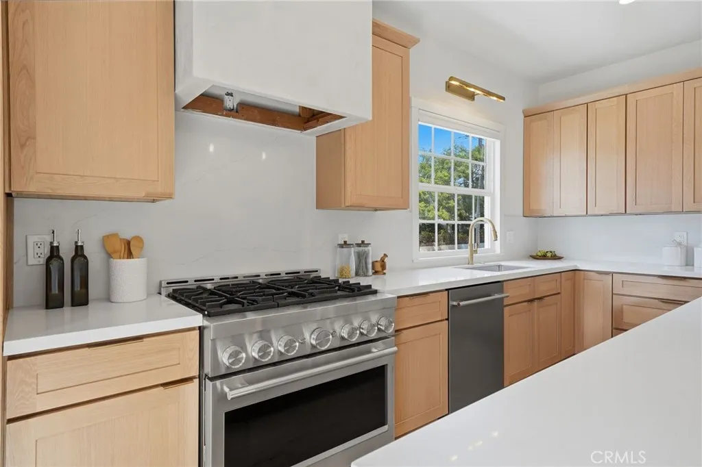 Additional image 19 of 1958 32nd Street, San Diego, CA 92102