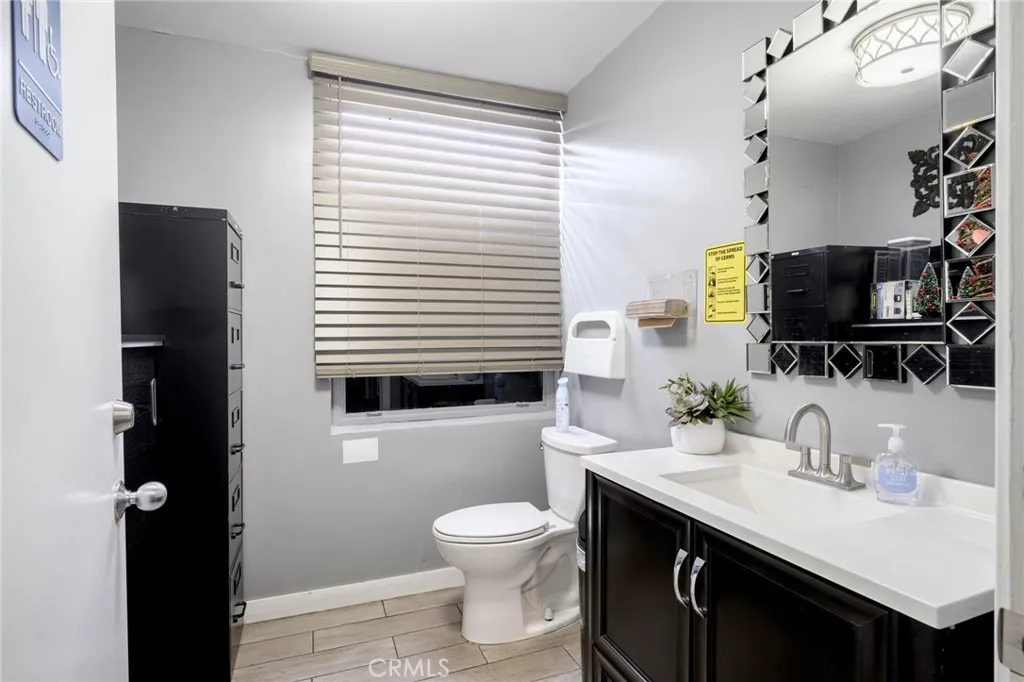 Additional image 38 of 3210 N San Fernando Blvd, Burbank, CA 91504