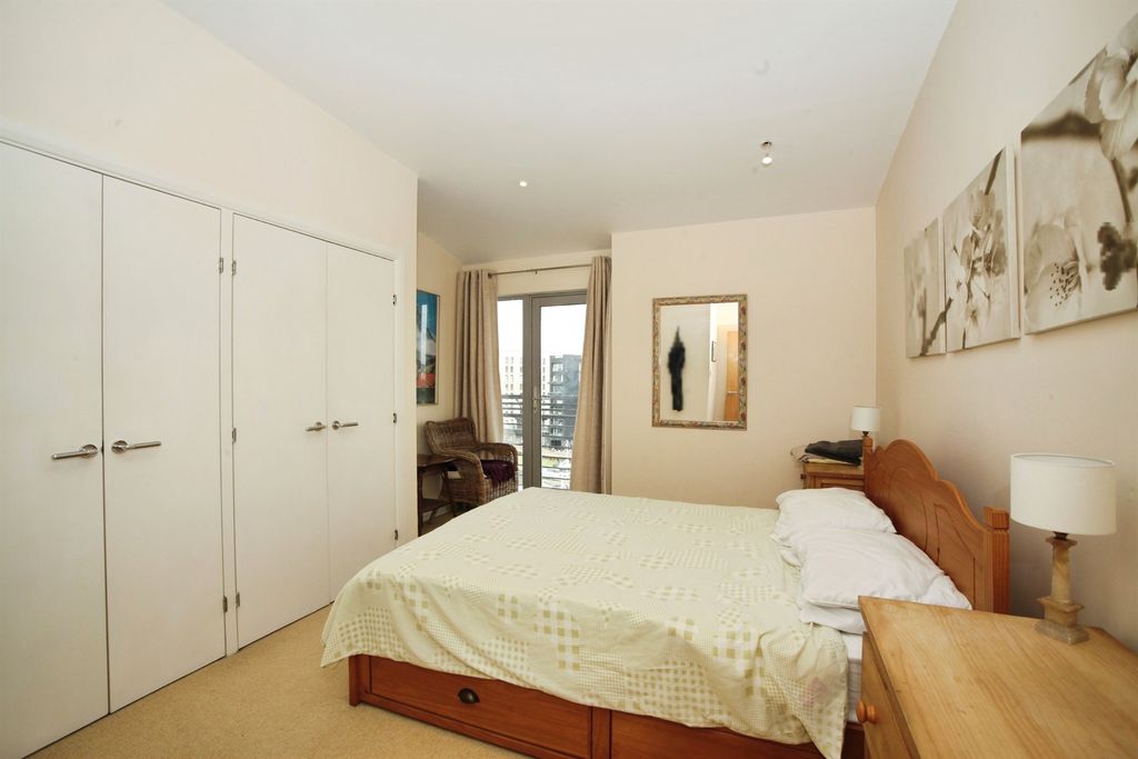 Additional image 12 of 3 bed penthouse for salePierhead View, Penarth CF64