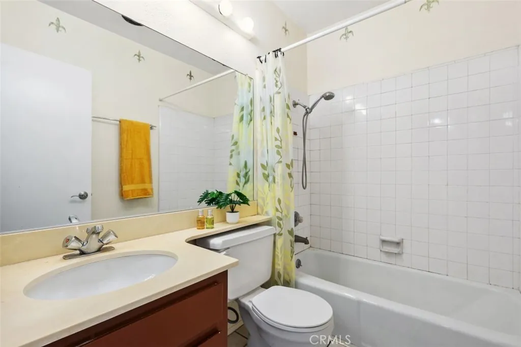 Additional image 13 of 4916 McConnell Avenue, Los Angeles, CA 90066