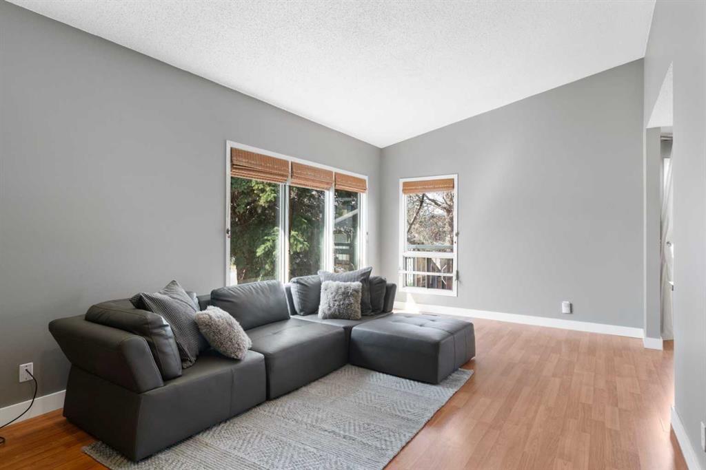 Additional image 6 of 2-1939 25a Street SW, Calgary, AB, T3E1Y6