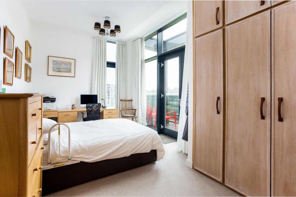Additional image 7 of 3 bed flat to rentLongmead Terrace, Bath BA2