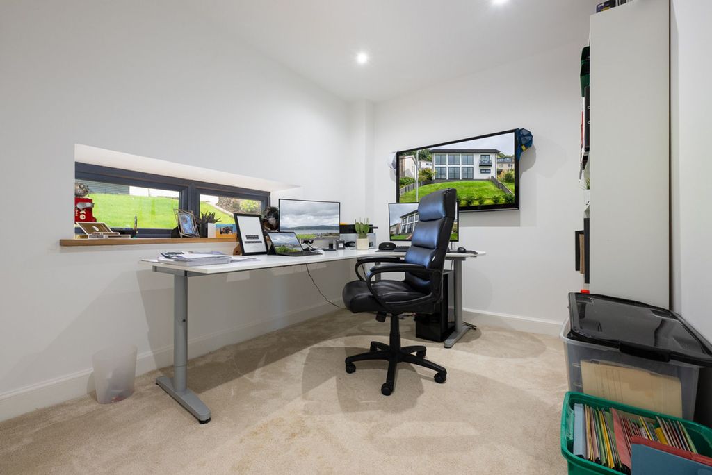 Additional image 13 of 4 bed detached house for saleLyle Road, Greenock PA16