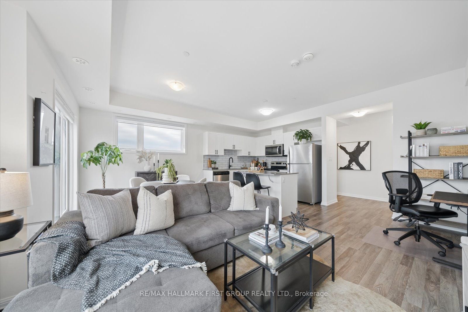 224-1460 Whites Road, Pickering, ON, L1V 0E8