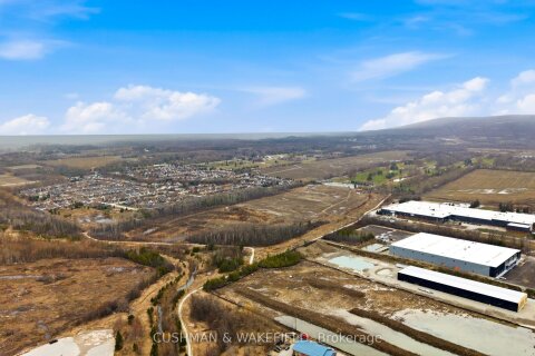 Additional image 5 of 725 Tenth Line, Collingwood, ON, L9Y 0W1