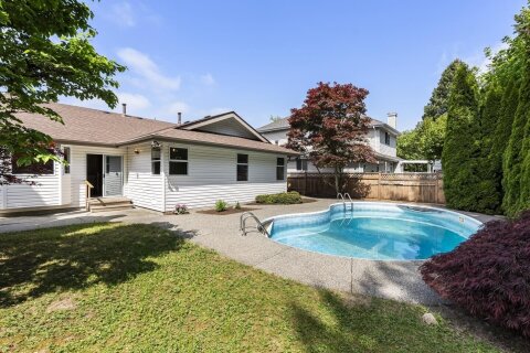 Additional image 9 of 8068 161a Street, Surrey, BC, V3S 8B5