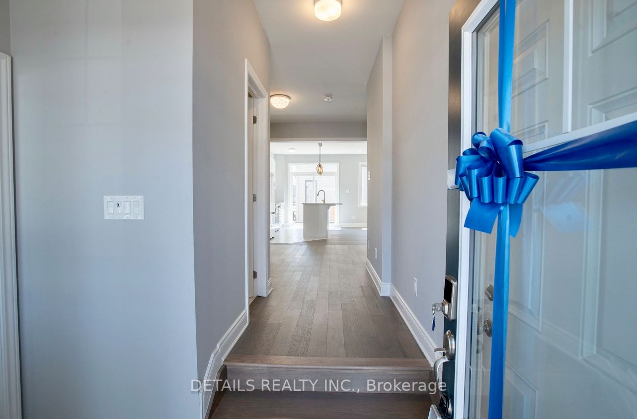 557 Flagstaff Drive, Ottawa, ON, K2J 6T5 photo 2