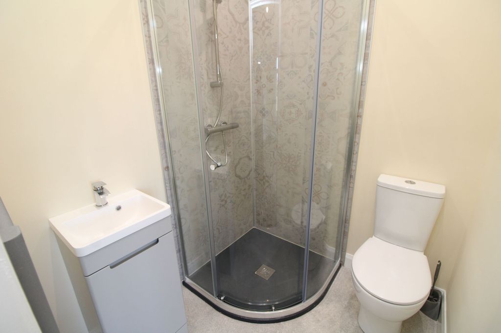 Additional image 16 of 3 bed detached bungalow to rentRoselle, Dean CA14