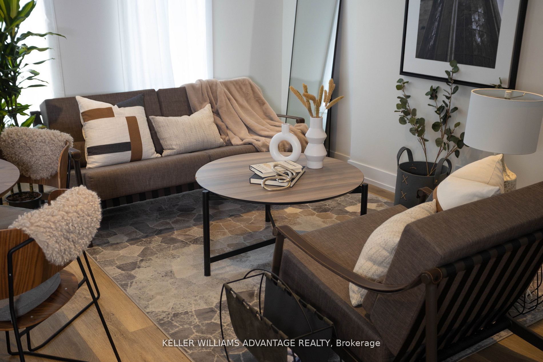 Unit 3-12 Batavia Avenue, Toronto, ON, M6N 4A2