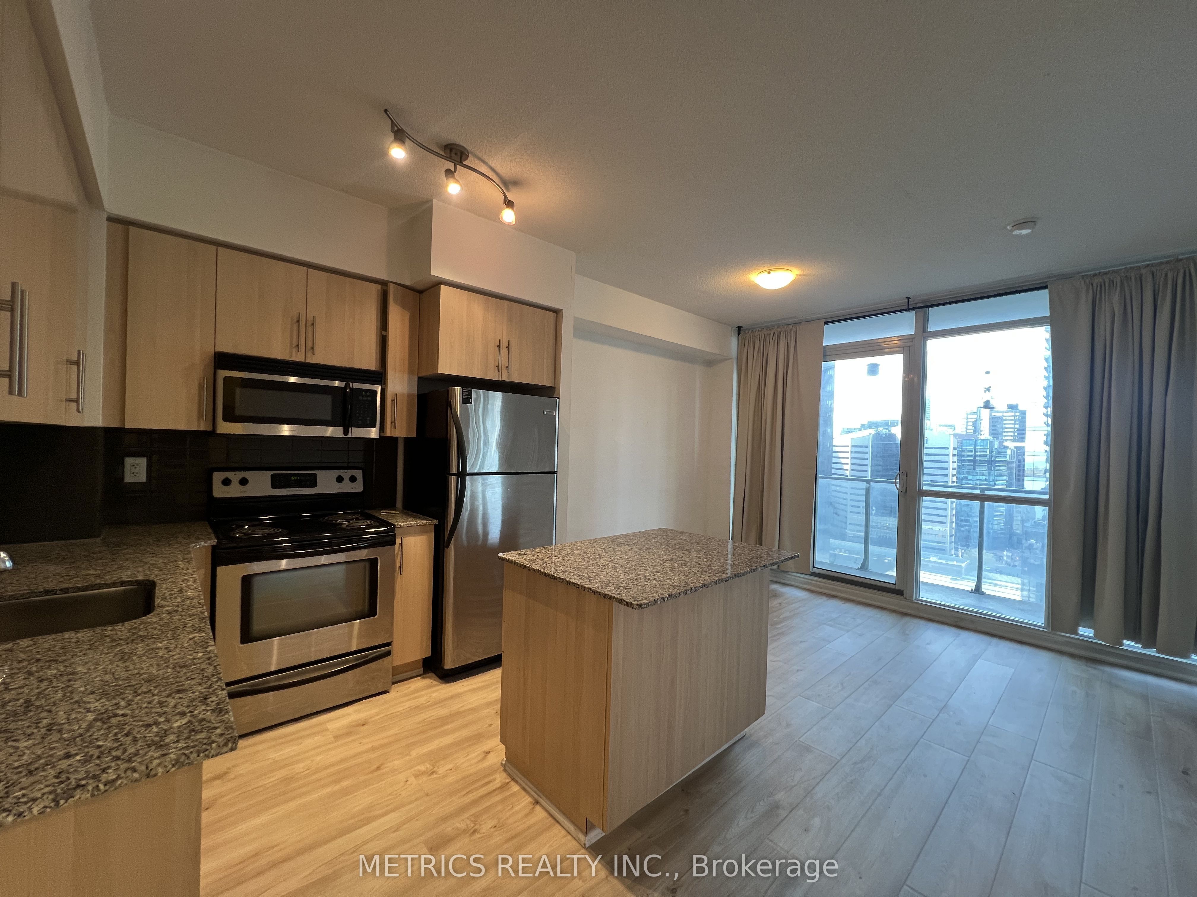 Additional image 3 of 2003-55 Bremner Boulevard, Toronto, ON, M5J 0A6