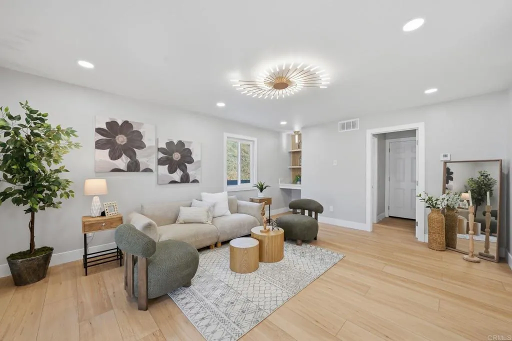 Additional image 57 of 2640 Chestnut Avenue, Carlsbad, CA 92010