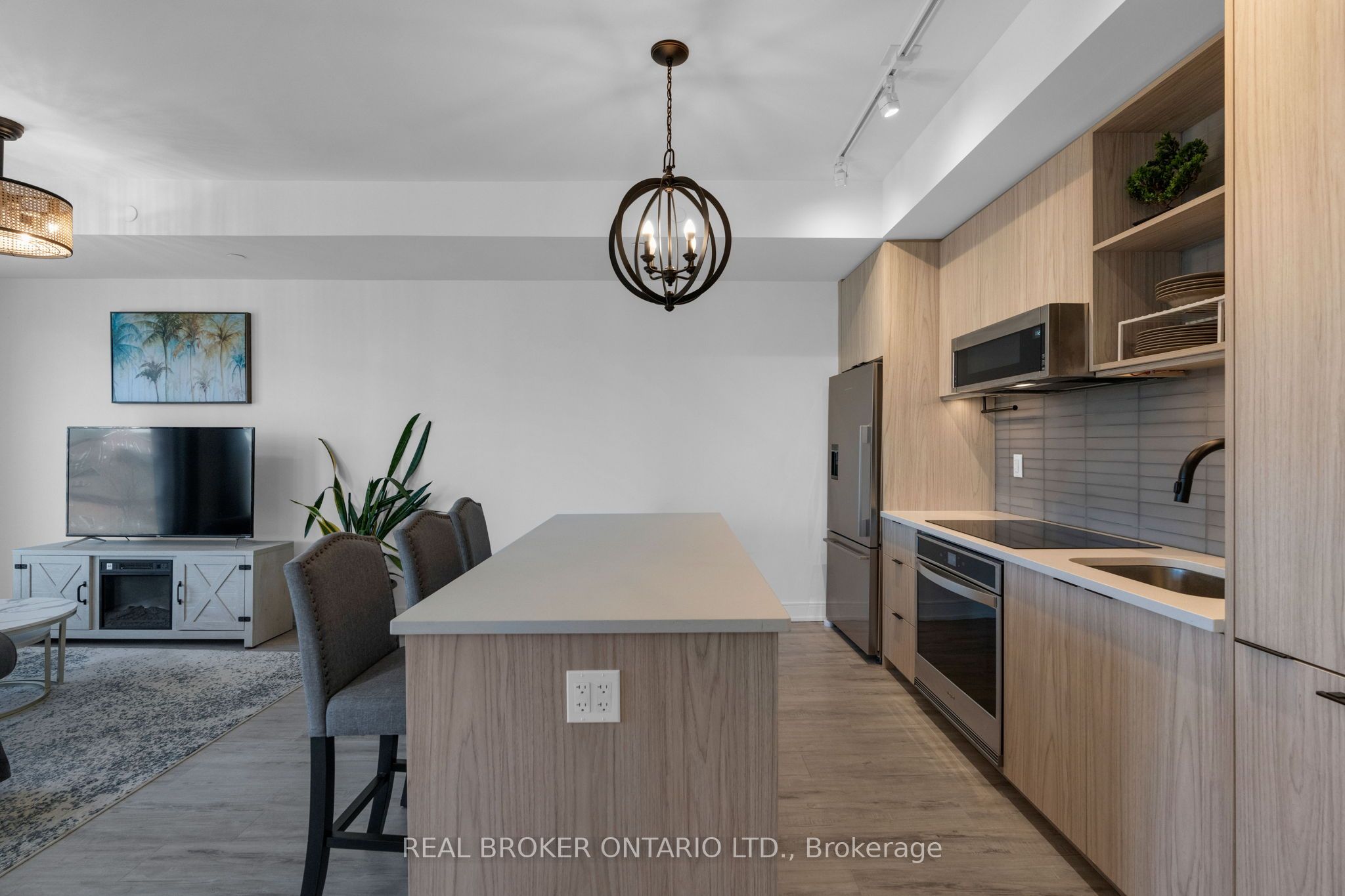Additional image 4 of 615-185 Dunlop Street E, Barrie, ON, L4M 0L7