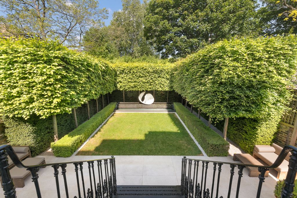 Additional image 4 of 7 bed town house for saleTregunter Road, Chelsea, London SW10, United Kingdom