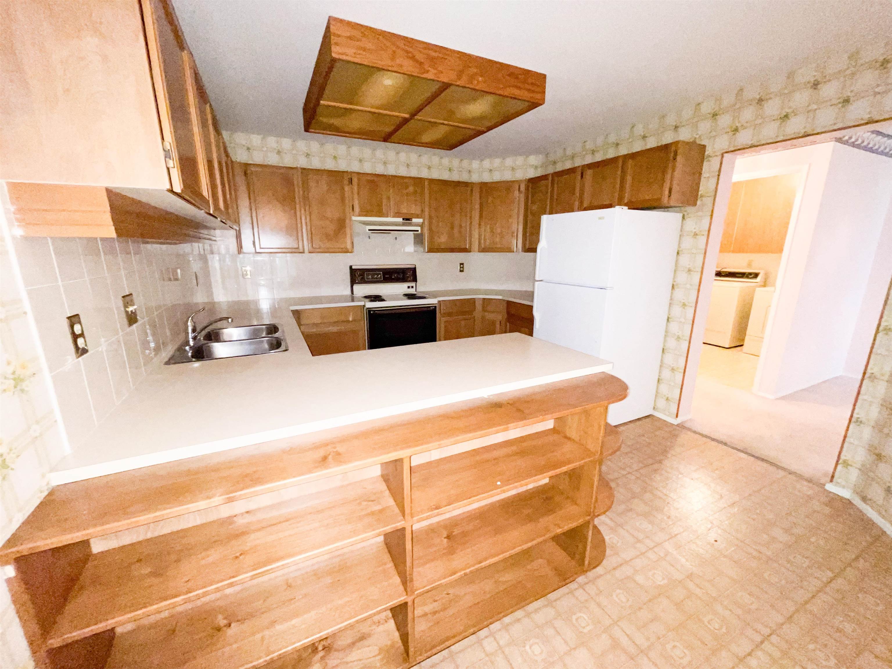 Additional image 3 of 102-13894 102 Avenue, Surrey, BC, V3T 1P1