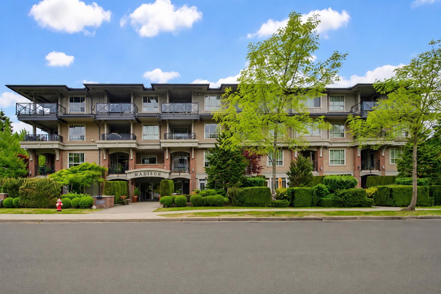 Additional image 2 of 203-15357 17a Avenue, Surrey, BC, V4A 1V4