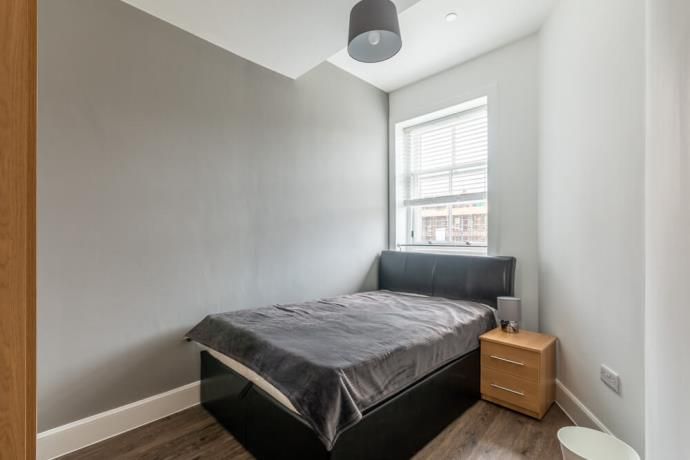 Additional image 4 of 5 bed flat to rentNicolson Square, Edinburgh EH8