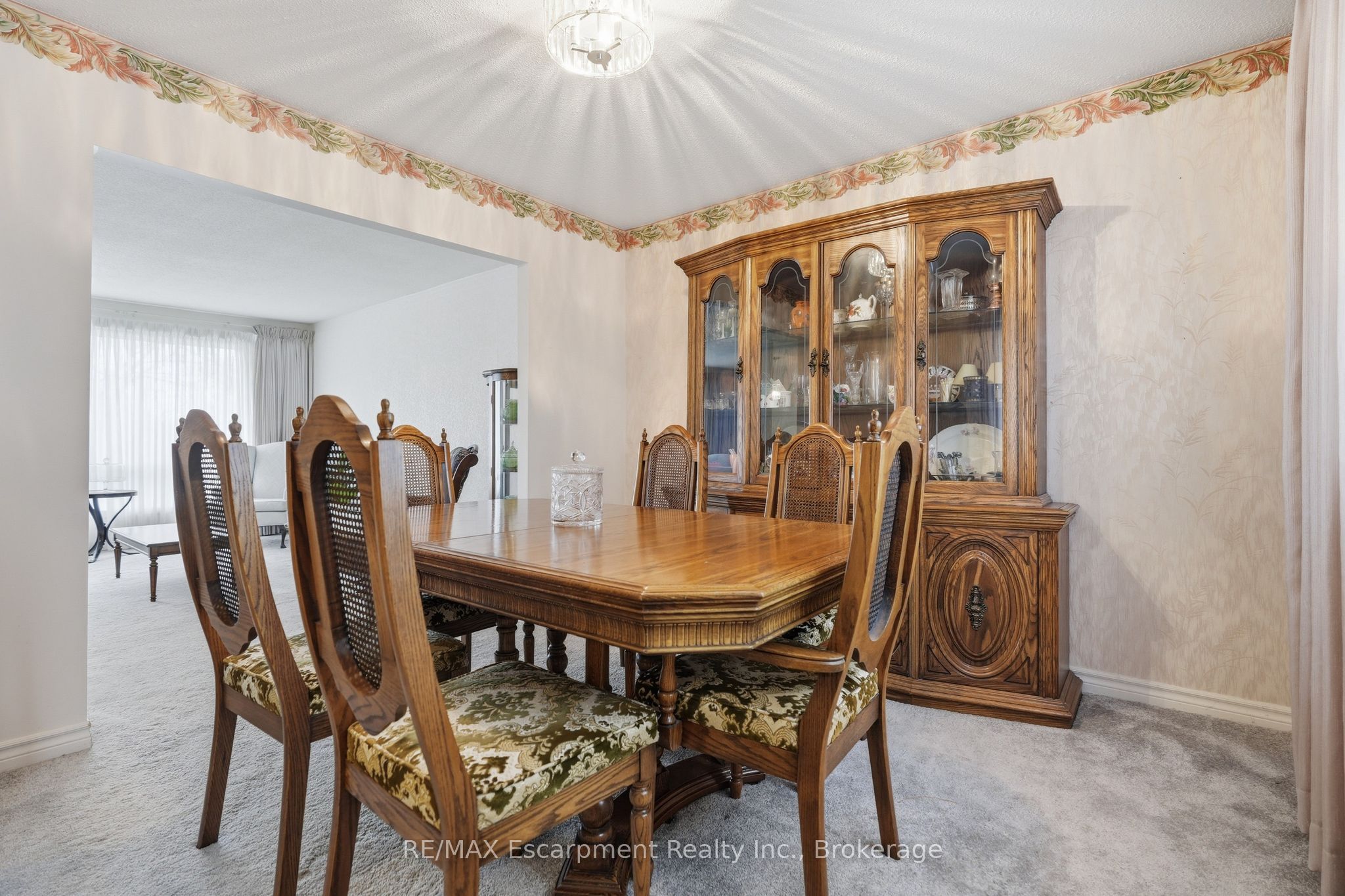 Additional image 4 of 10 Farmingdale Crescent, Barrie, ON, L4M 5E5