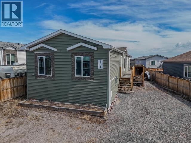 161 HALL CRESCENT