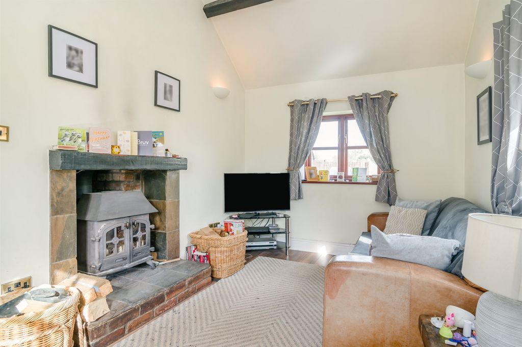 Additional image 19 of 8 bed bungalow for saleLlandenny, Usk, Monmouthshire NP15