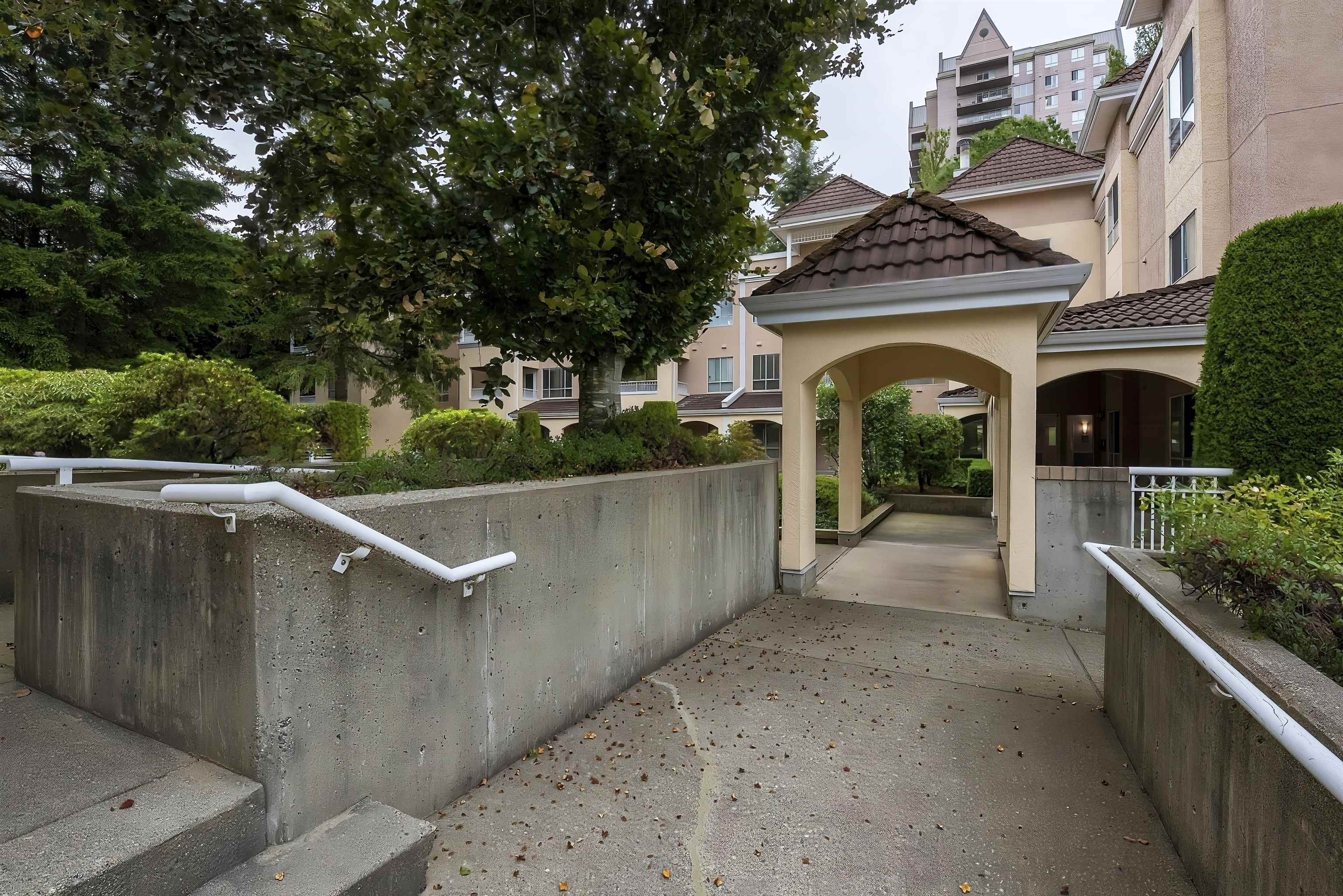 Additional image 4 of 203-515 Whiting Way, Coquitlam, BC, V3J 7W9