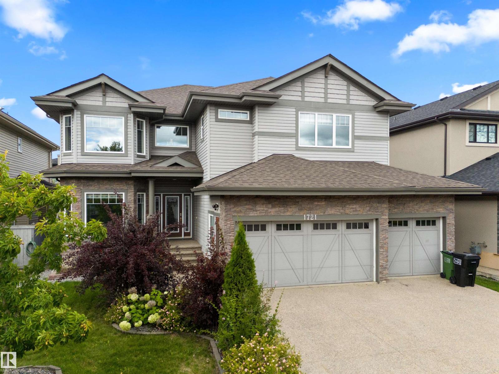 Additional image 2 of 1721 Adamson Crescent SW, Edmonton, AB, T6W1Z4