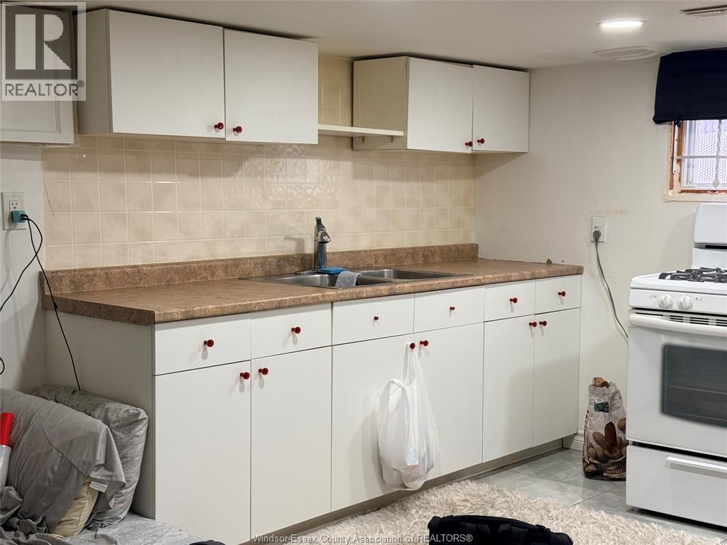 Additional image 3 of LOWER-1378 Erie Street East, Windsor, ON, N9A3Z7