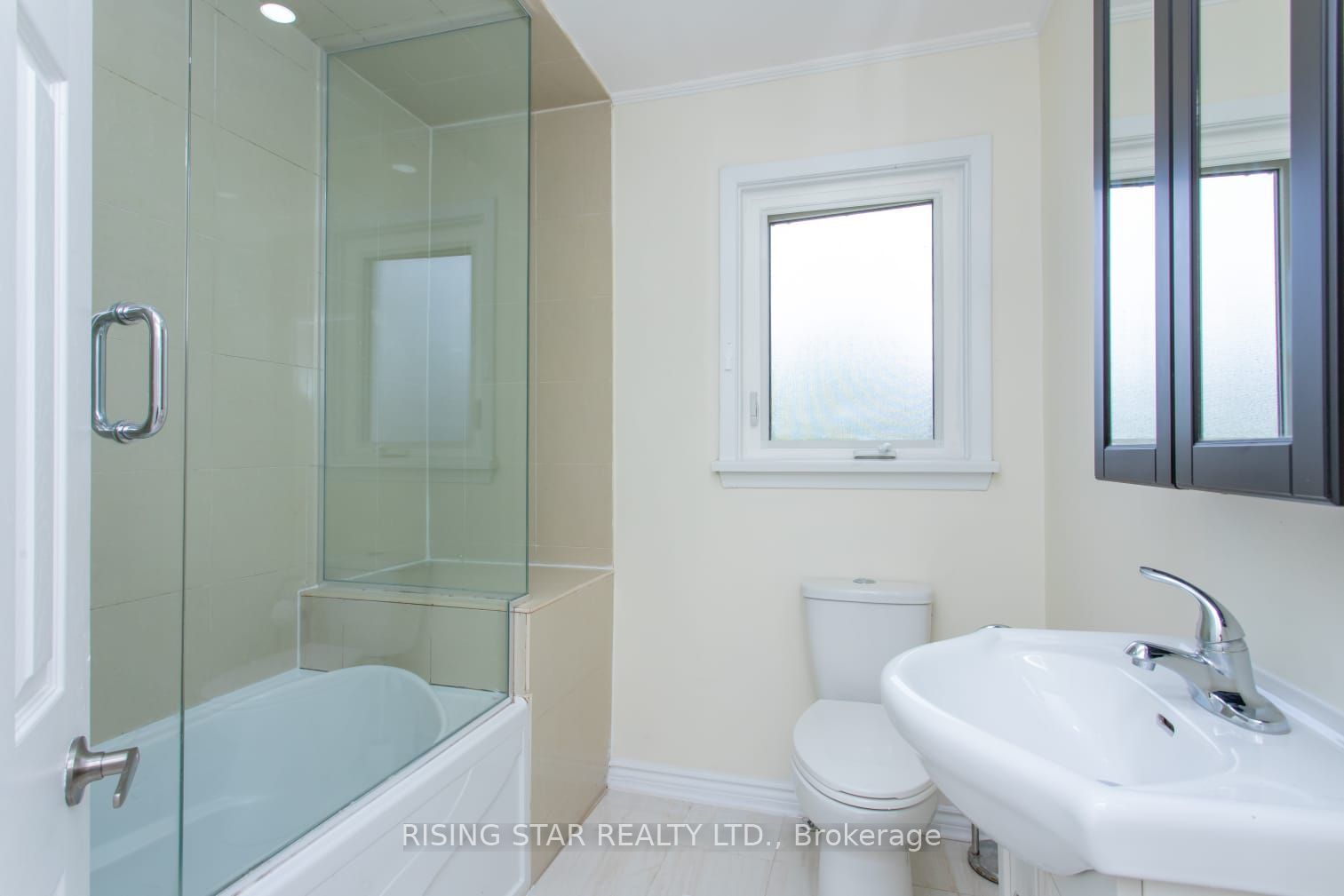 Additional image 4 of 1328 Cawthra Road, Mississauga, ON, L5G 4K9