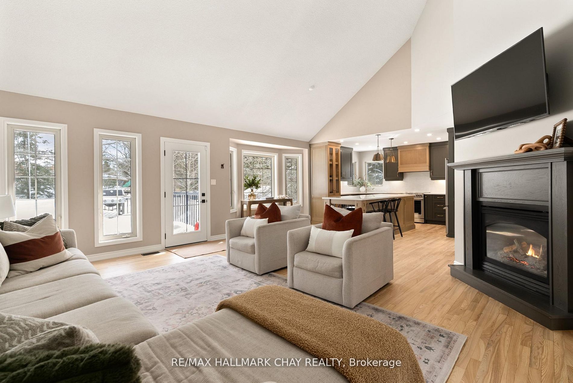 Additional image 3 of 32 Forest Hill Drive, Springwater, ON, L0L 1X0