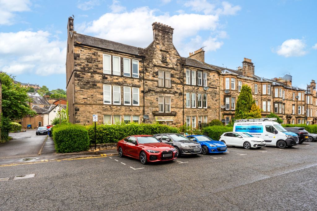 3 bed flat to rentWallace Street, Stirling, Stirlingshire FK8