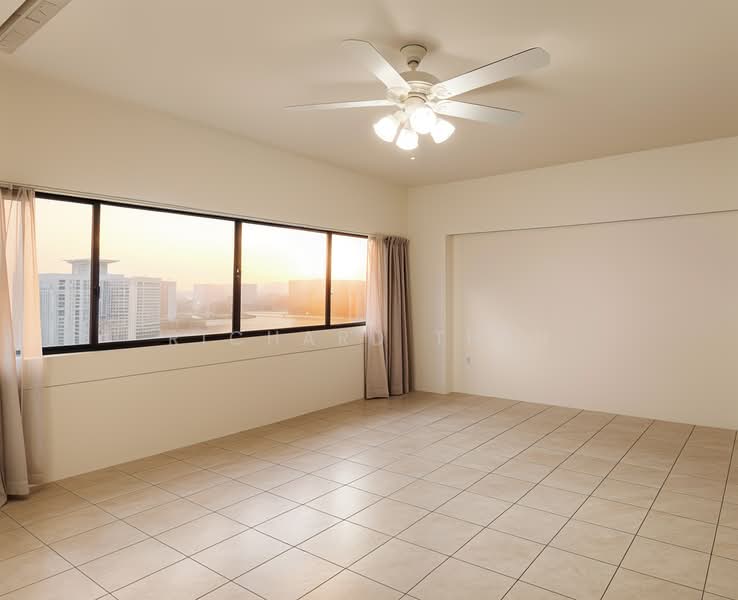 4 Cairnhill Rise photo 3