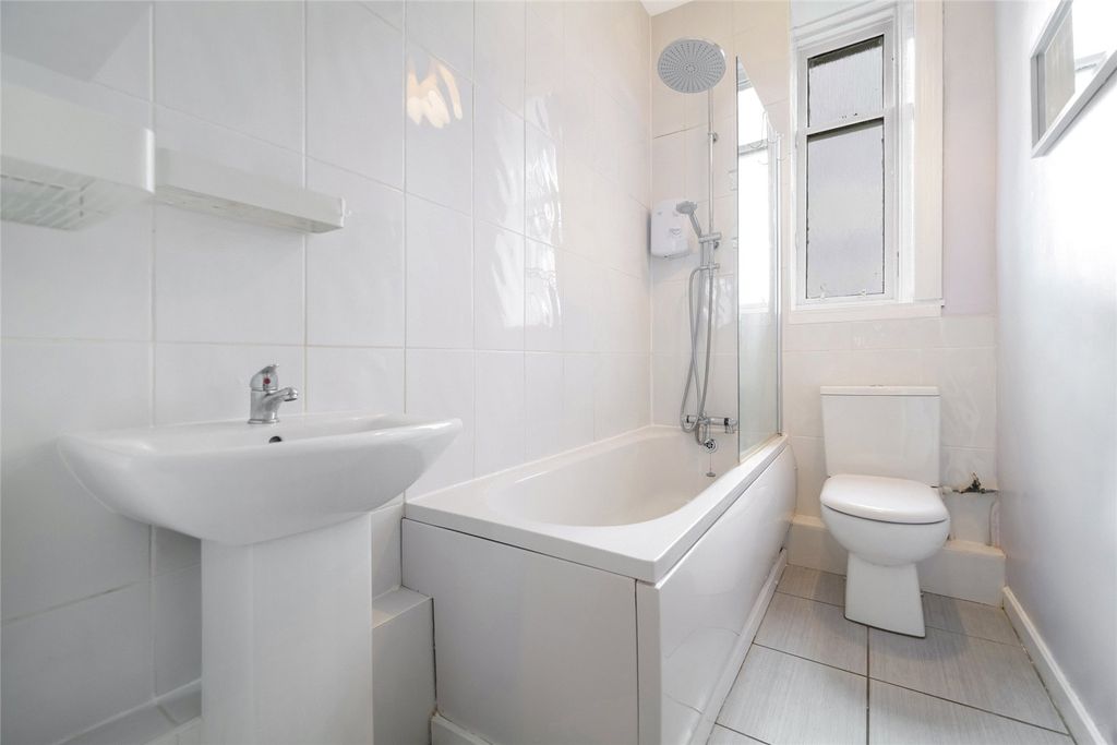 Additional image 8 of 1 bed flat for saleRosebank Terrace, Kilmacolm PA13