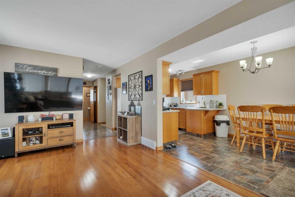 Additional image 6 of 4344 60a Avenue Crescent, Innisfail, AB, T4G 1L2