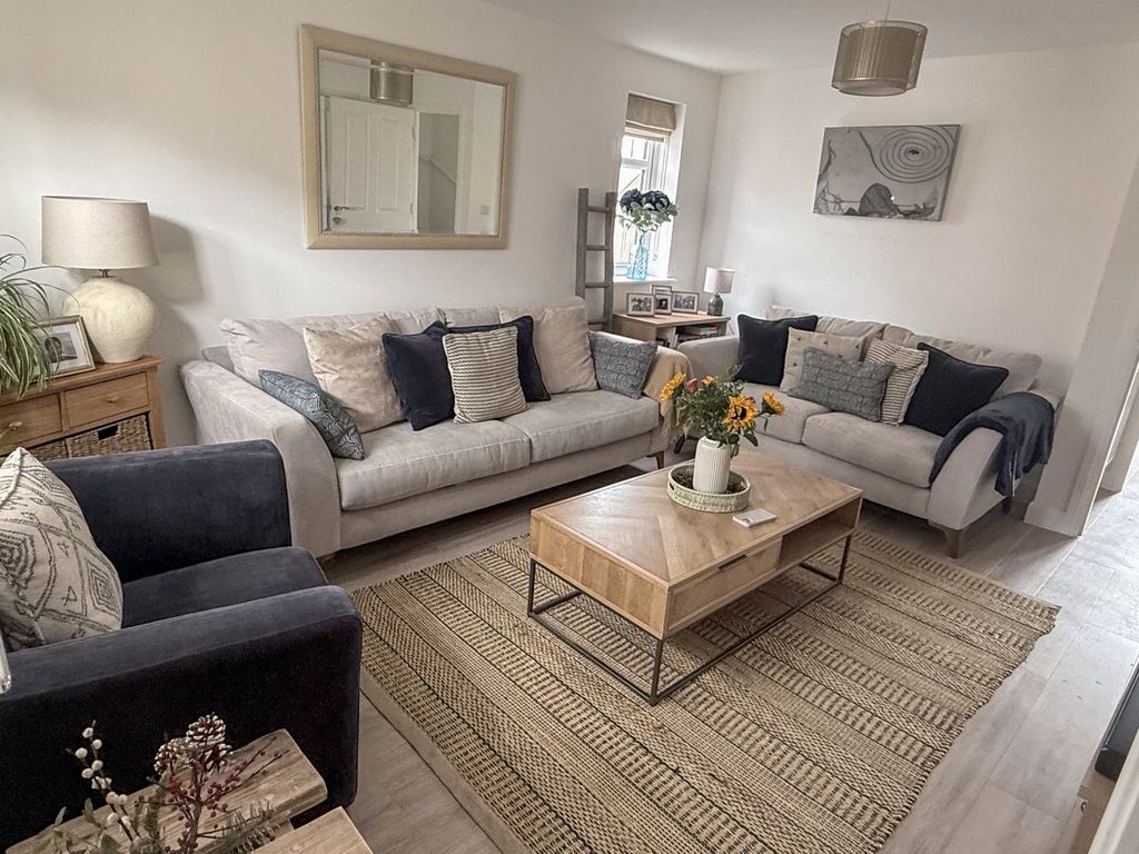 Additional image 14 of 3 bed town house for saleGarrison Meadows, Donnington, Newbury RG14